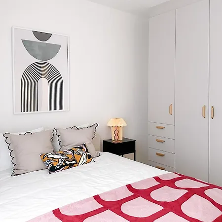 New 3kk Apartment: Holesovice Heart * Praha